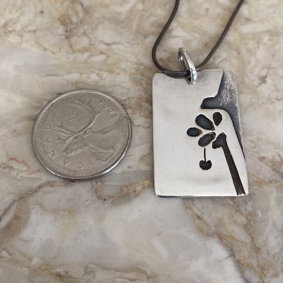 925 Sterling Silver Handcrafted Double Sided Abstract Pendant Necklace - Picture 8 of 9